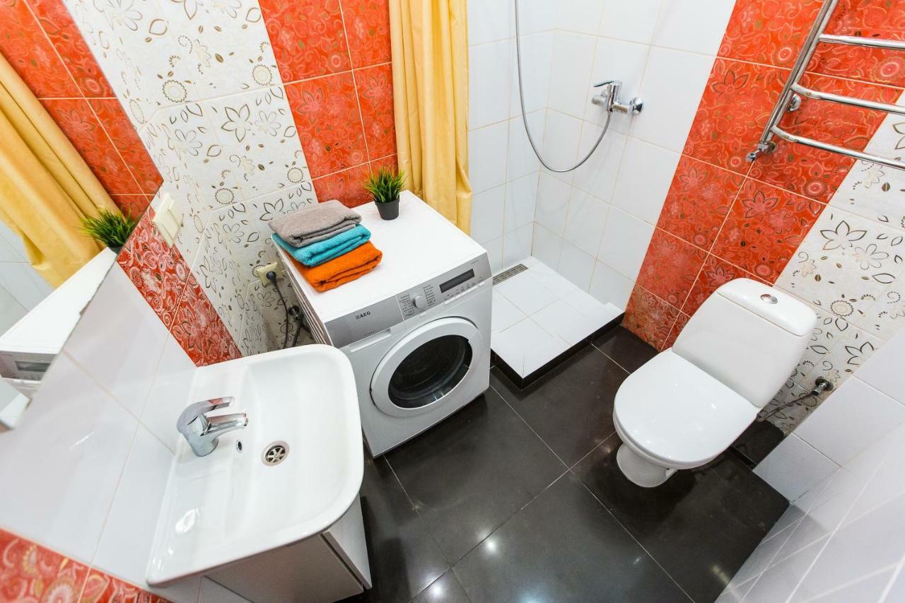 Baker'S Street Hostel ลวีฟ ภายนอก รูปภาพ